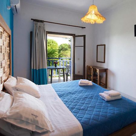 Villa Spyridoula Studios On The Beach Sidárion Dış mekan fotoğraf