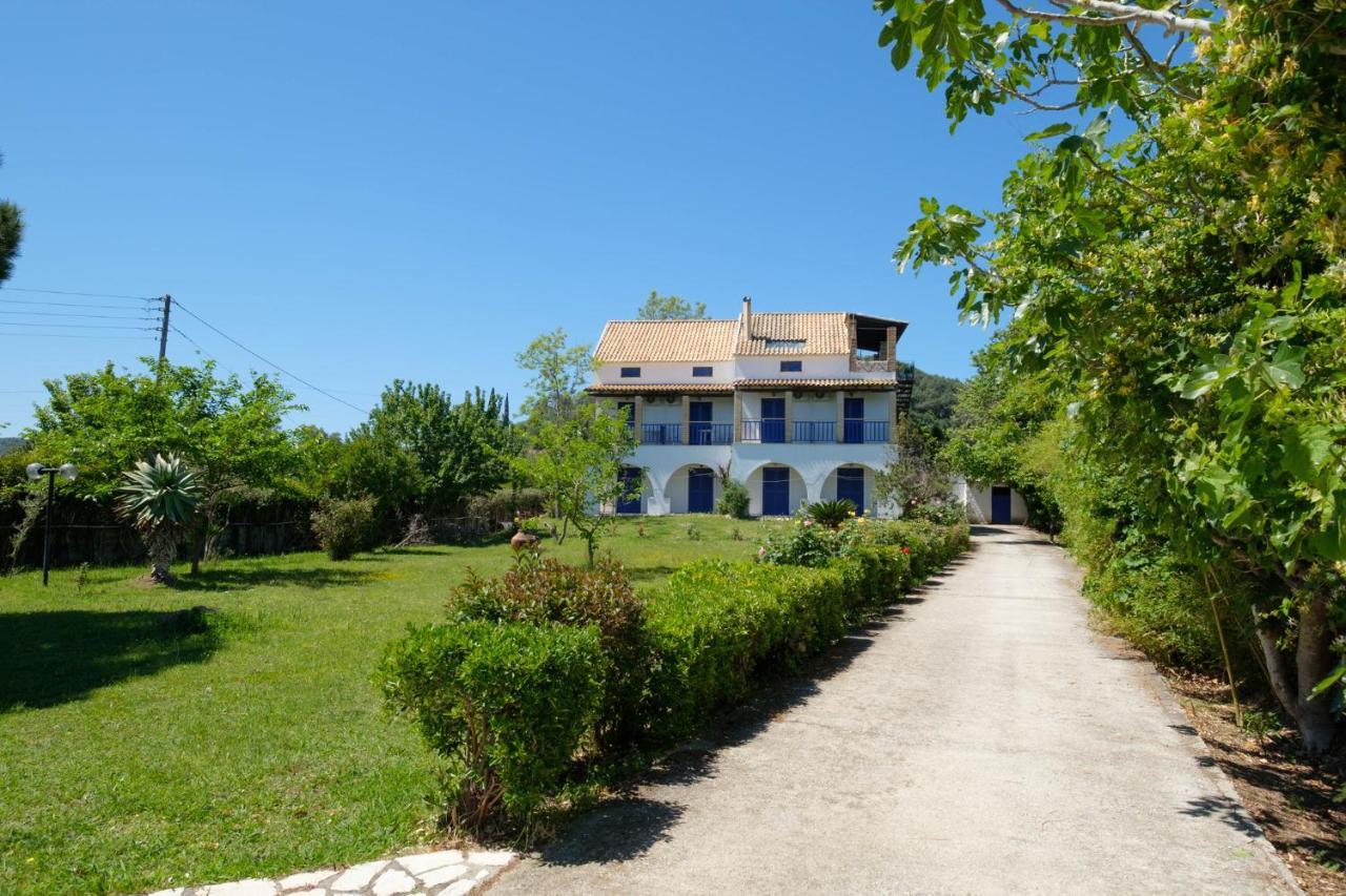 Villa Spyridoula Studios On The Beach Sidárion Dış mekan fotoğraf