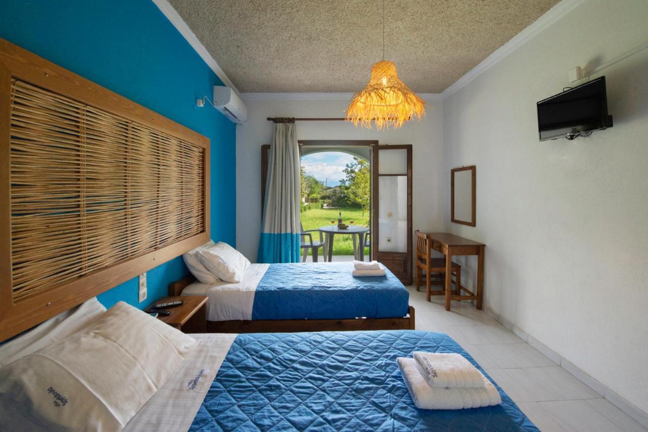 Villa Spyridoula Studios On The Beach Sidárion Dış mekan fotoğraf